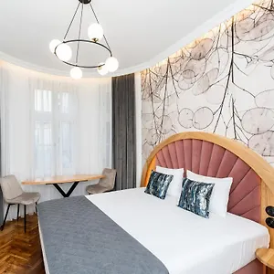 Wawel - Old Town Aparthotel Krakau