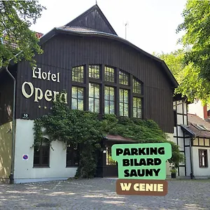 Opera 3*, Sopot Polen